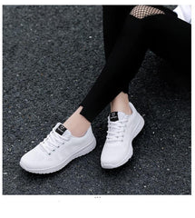 Women's Lightweight Breathable Mesh Sneakers Casual Lace-Up Walking Shoes